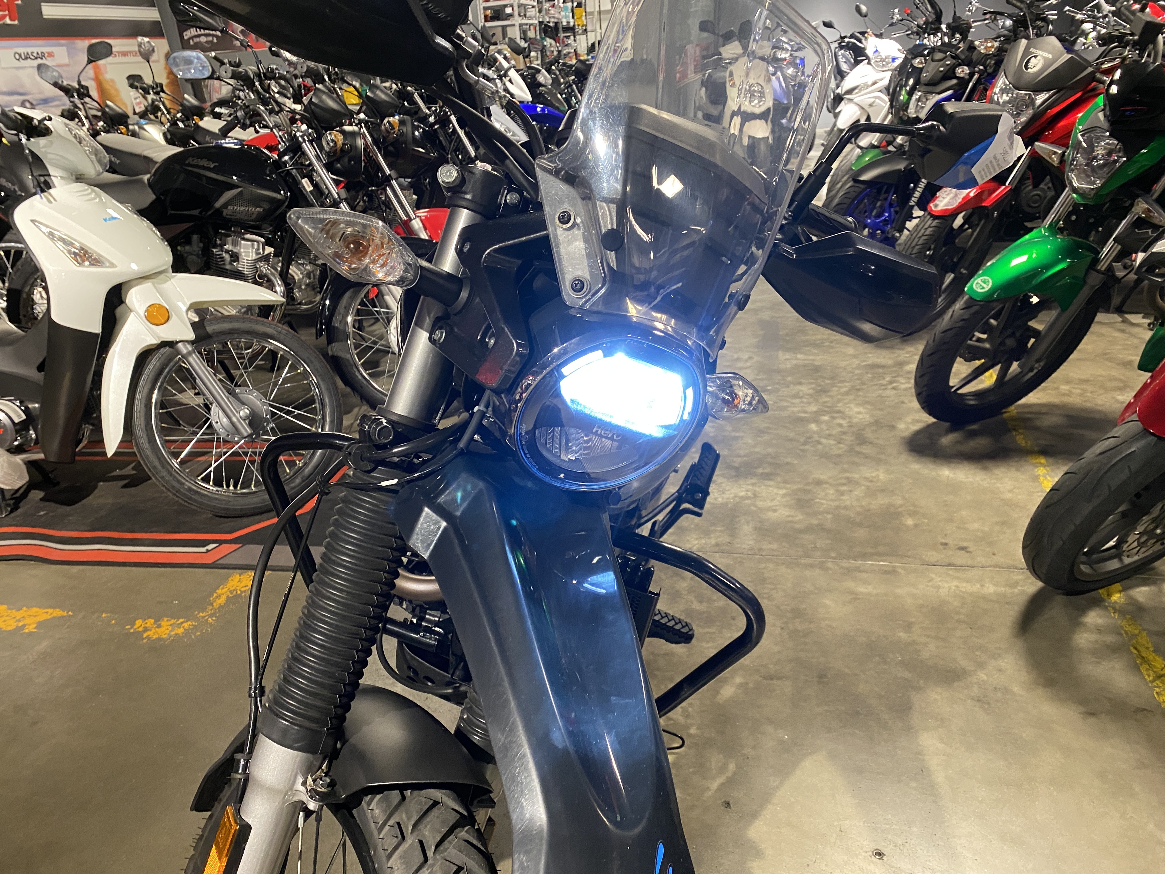 Moto Hero Xpulse 200 usado 2025 con 2400 km 1M